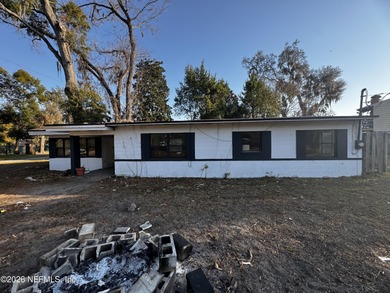 St. Johns River Home For Sale in Jacksonville Florida