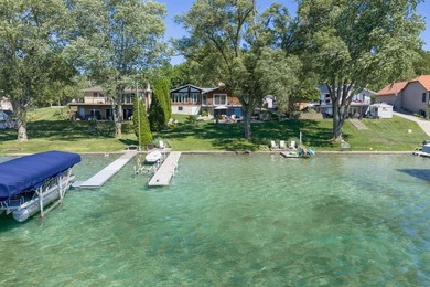 Thoroughly remodeled, redesigned 2-BD, 2-BA, 2,581-sq-ft - photo 5