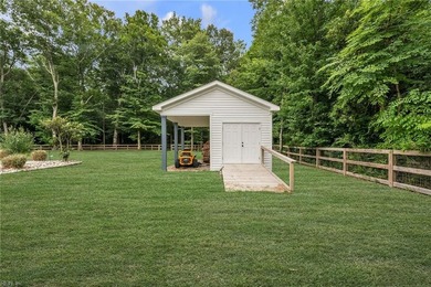 Rarely does a property offer the perfect balance of luxury - photo 11