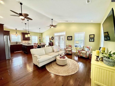 Prepare to be impressed with this beautifully decorated and - photo 5