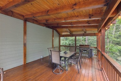 Nestled at the end of a quiet cul-de-sac in Sapphire Valley - photo 47