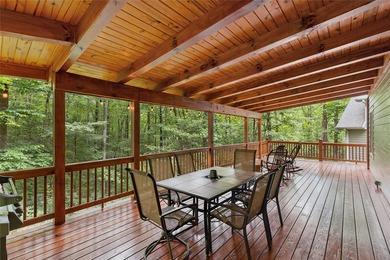 Nestled at the end of a quiet cul-de-sac in Sapphire Valley - photo 50