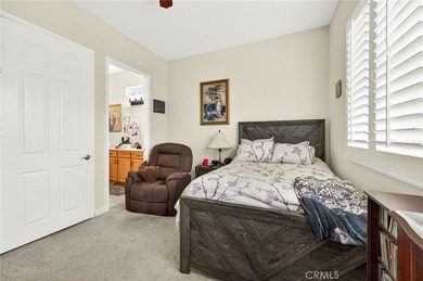 Welcome to this highly sought-after Emerald Model, ideally - photo 15