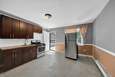 WELCOME TO 403 TORRY AVENUE. SINGLE FAMILY LOVELY BRICK HOME - photo 18