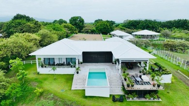 Luxury Equestrian Estate, Punta Barco, Panama Republic - photo 1