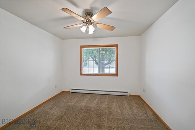 Welcome to 625 N 5th Ave Unit V! This refreshed, move-in ready - photo 13