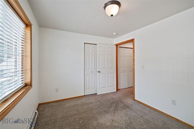 Welcome to 625 N 5th Ave Unit V! This refreshed, move-in ready - photo 21