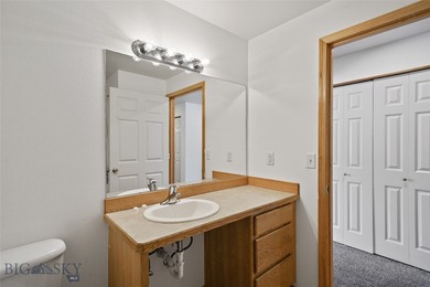 Welcome to 625 N 5th Ave Unit V! This refreshed, move-in ready - photo 23