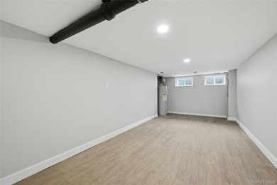Welcome To 10 Curlin Lane, A Completely Gut-Renovated 4 Bedroom - photo 23