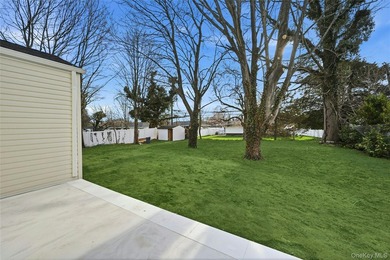 Welcome To 10 Curlin Lane, A Completely Gut-Renovated 4 Bedroom - photo 24