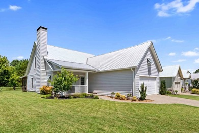 Additional listing photo 1
