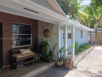 A fantastic, detached DUPLEX/MULTIFAMILY property available - photo 6