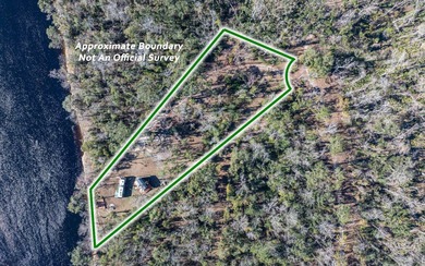 Suwannee River Lot For Sale in Live Oak Florida