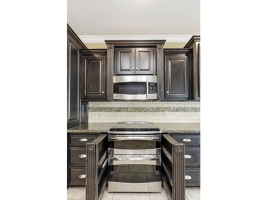 You must come see this beautiful home sitting on an acre lot in - photo 15