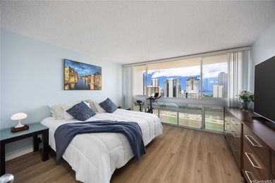Rarely available high-floor split-level townhouse style living - photo 18