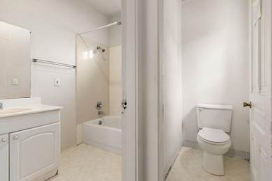 Opportunity knocks just blocks from UC Berkeley! This vacant - photo 18