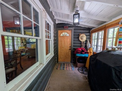 Welcome to the quintessential lake house in the storybook - photo 18