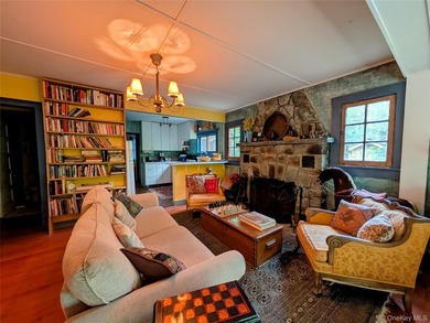 Welcome to the quintessential lake house in the storybook - photo 20