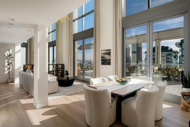 Welcome to Renaissance Penthouse Residence 2204, a recently - photo 20
