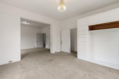 Opportunity knocks just blocks from UC Berkeley! This vacant - photo 21