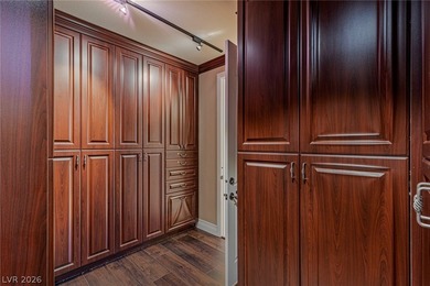 Rare opportunity to own a luxury golf course estate in - photo 22