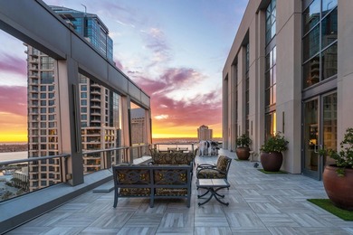 Welcome to Renaissance Penthouse Residence 2204, a recently - photo 23