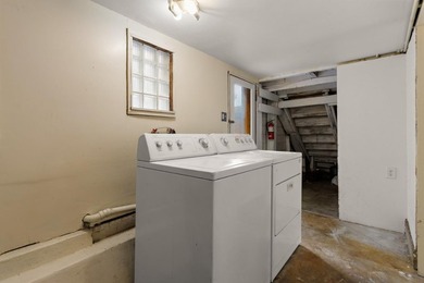 Opportunity knocks just blocks from UC Berkeley! This vacant - photo 32