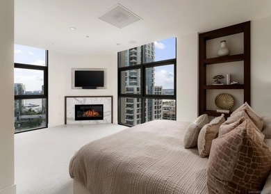 Welcome to Renaissance Penthouse Residence 2204, a recently - photo 41