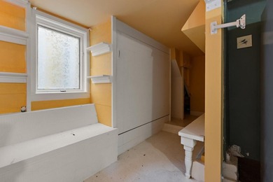 Opportunity knocks just blocks from UC Berkeley! This vacant - photo 42