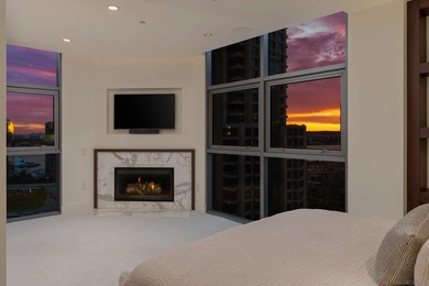 Welcome to Renaissance Penthouse Residence 2204, a recently - photo 42