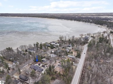 If living close to downtown Traverse City with a neighborhood - photo 44