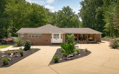 Welcome to 668 Lingerlost Rd,, a beautifully updated home in the - photo 4