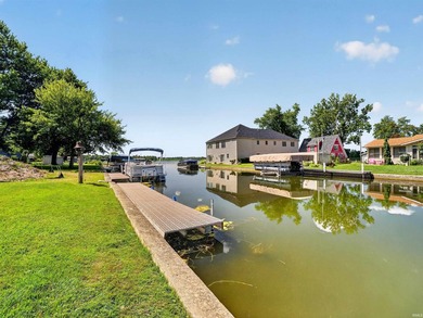 Charming Lakeside Retreat on Chapman Lake! Welcome to your cozy - photo 3