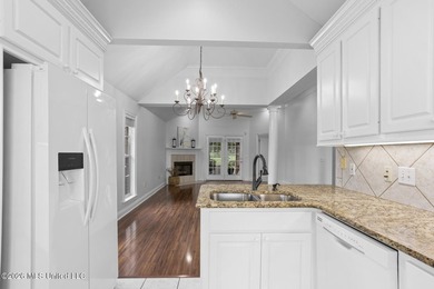 Move-in ready and absolutely immaculate. This charming 2-bedroom - photo 14