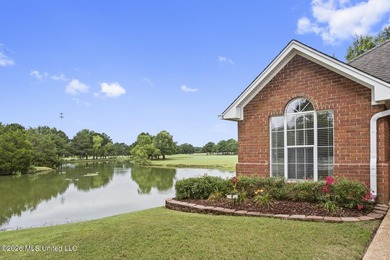 Move-in ready and absolutely immaculate. This charming 2-bedroom - photo 25
