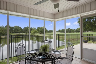 Move-in ready and absolutely immaculate. This charming 2-bedroom - photo 27