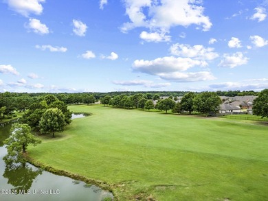 Move-in ready and absolutely immaculate. This charming 2-bedroom - photo 35