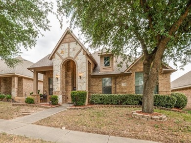 Lake Home For Sale in Red Oak, Texas