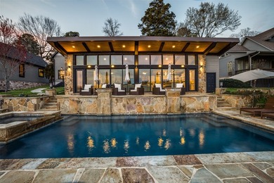 STUNNING & BEAUTIFULLY UPDATED multi-generational property HAS - photo 1