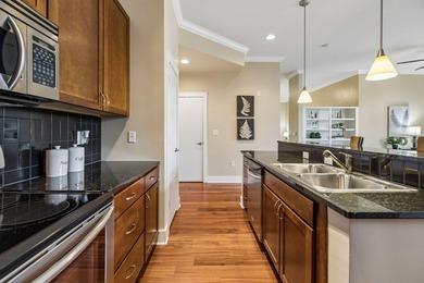 Beautifully updated 1-bedroom, 1-bath condo in downtown - photo 14