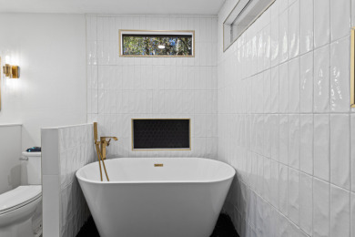 LAKE HOUSE FOR SALE! - photo 12