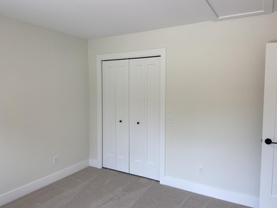 728 and 730 are mirror images, new construction 2 large bedrooms - photo 20