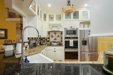 This home is situated at the end of the cul de sac in the club - photo 20