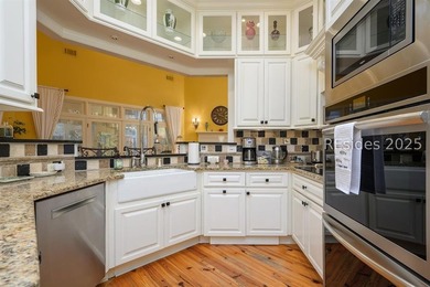 This home is situated at the end of the cul de sac in the club - photo 21
