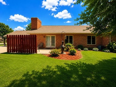 Quality-built brick ranch in desirable River Forest Estates! - photo 7