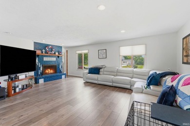 Move-in ready and beautifully updated, this exceptional Rolling - photo 7