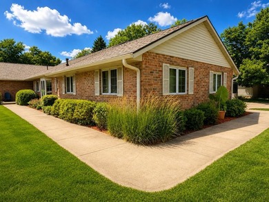 Quality-built brick ranch in desirable River Forest Estates! - photo 10