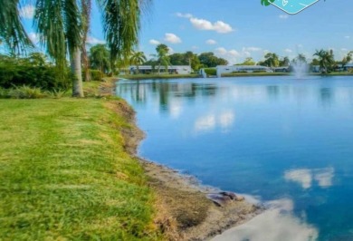 Lake Home For Sale in Boynton Beach, Florida