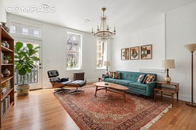 Set quietly along a private, landscaped mews off Love Lane in - photo 3