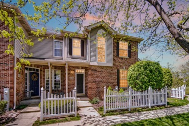 Lake Townhome/Townhouse For Sale in Tinley Park, Illinois
